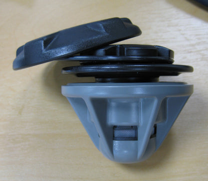 Leafield Marine D7 Filter (Drop Stitch) Inflation Valve